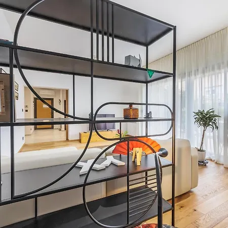 Apartment Lovely In With Wifi *